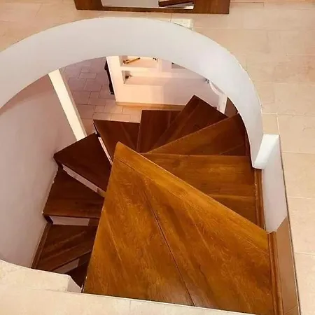 Апартаменты Apartament De Lux Cu Vedere Spre Oras